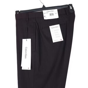 Calvin Klein Men's Slim-Fit Stretch Dress Pants Wine/Black Houndstooth 42x30 NWT